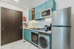 PVH - Opalz by Danube - Pristine Studio with Private Pool near Miracle Garden