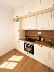 Cozy Apartment in Blloku FastWifi & Self Checkin