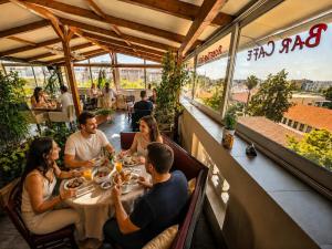Diethnes Hotel