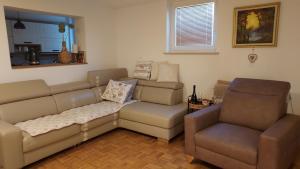 Apartma AURA