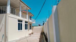 Zanzibar Airport Transit House