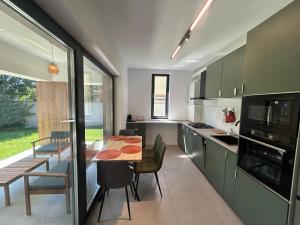 Campo 31B Villas Otopeni I