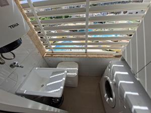 Edificio Cano Primera Linea Magic World