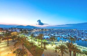Penthouse Coral Port Alcudia near beach
