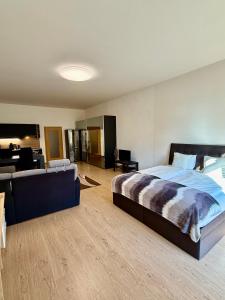Victoria Apartment