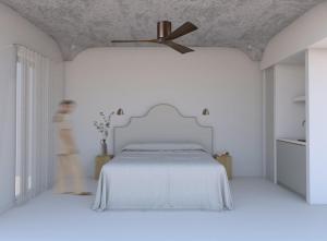 Om Living Paros