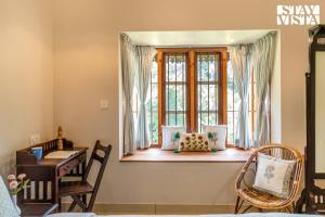 StayVista at Neelambari Villa with BBQ & Bonfire