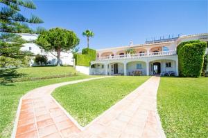 Bajamar Capistrano Apartamentos