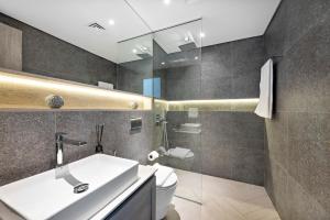 VayK - Great 2 BD with Private Plunge Pool in JVC