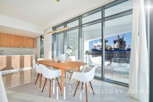 LUX The ULTRA Luxury Palm Dubai Eye View Suite