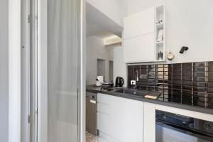 Ellie Luxury Apartment
