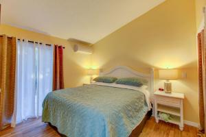 VILLA 3 walk to Beach, Pool, Daily Rentals