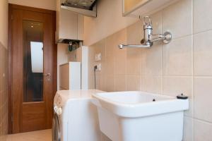 ELEGANT AND WIDE FLAT 5 min FROM THE TRAIN STATION