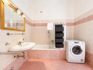 Greci 16 Bilo