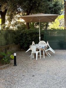 Casa NILIA, mare e relax tutto lanno, con giardino