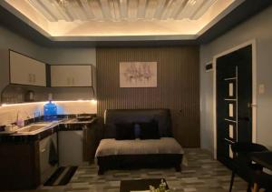 Amplayo Apartelle 2-BR Unit