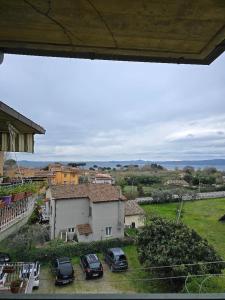 Lakeview Balcony Apartment in Bolsena