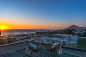Moledo Front Beach by Portugal Active