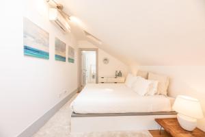 Sao bento stylish cozy apt with ac balcony