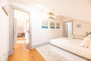 Sao bento stylish cozy apt with ac balcony