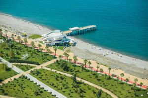 Beach Tower Batumi - Steps from the Beach