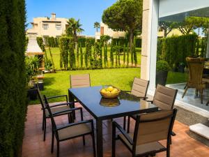 Chalet Luxe con Piscina y Vistas Únicas al campo de Golf