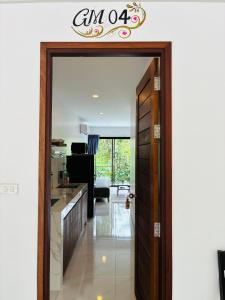 Hillside Haven-Luxury Room