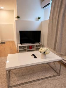 Modern Riverview Suite Near Downtown Moncton