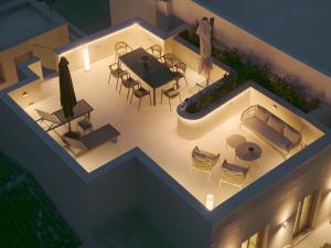 Infinity Suites, By Hellocrete