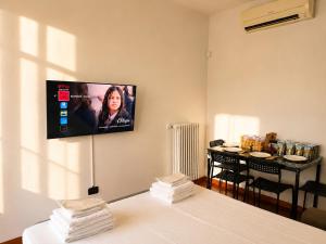 Del Console Apartment - Near Bari Airport & Station