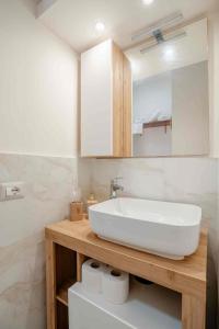 Domus Auri Vatican Boutique Stay