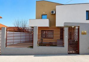 Sunny Family Vila Constanta