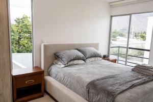 Departamento Ejecutivo Mitad del Mundo, Piscina, Parking y Workspace