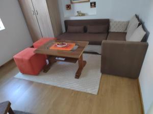 Ema