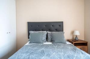 Bright 1-Bedroom Apartment with View