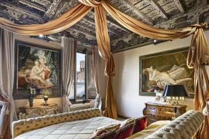 2 Bedroom Luxury Apartment Piazza Venezia Rome
