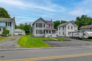 Fish, Sip & Explore! Home < 1 Mi to Cayuga Lake