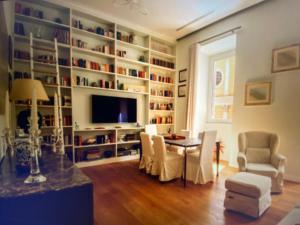 bellissimo condotti apartamento - 35RST
