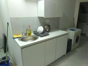 Trave Hub Apartments