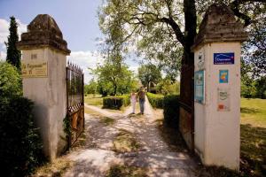 Chemin de la Vayssade, 46230 Lalbenque, France.