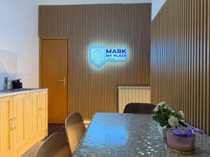 Mark My Place Rome