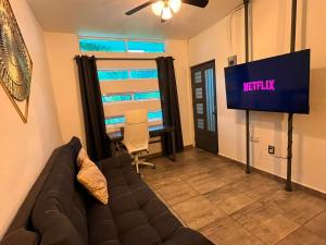 Departamento 3 Moderno y Céntrico con WiFi, Aire acondicionado y parking