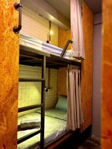 Crew Bangkok Hostel on 3rd Floor near MRT