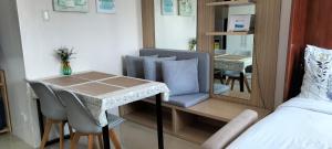 Cozy33 The Persimmon Studio, Near Airport, SM, Ayala, Cebu Business Park, Cebu IT Park