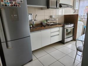 Belíssimo 3 Quartos de Frente para a Prainha