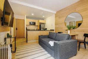 Upscale Loft with Balcony in Roma Norte