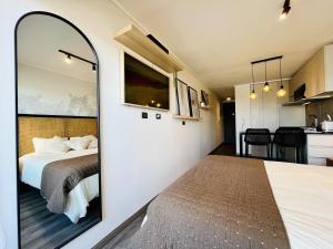 Vibrant Nunoa Apartment - Pool & Free Parking