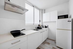 Bright Bondi Beach Studio
