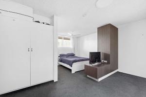 Bright Bondi Beach Studio