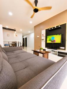8 GroundFloor PoolSide Waterpark Manhattan Homestay lpoh